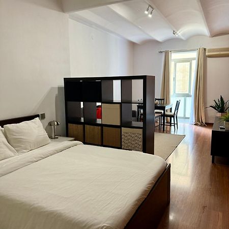 Newly Renovated Stylish Eixample - Great Location Βαρκελώνη Εξωτερικό φωτογραφία