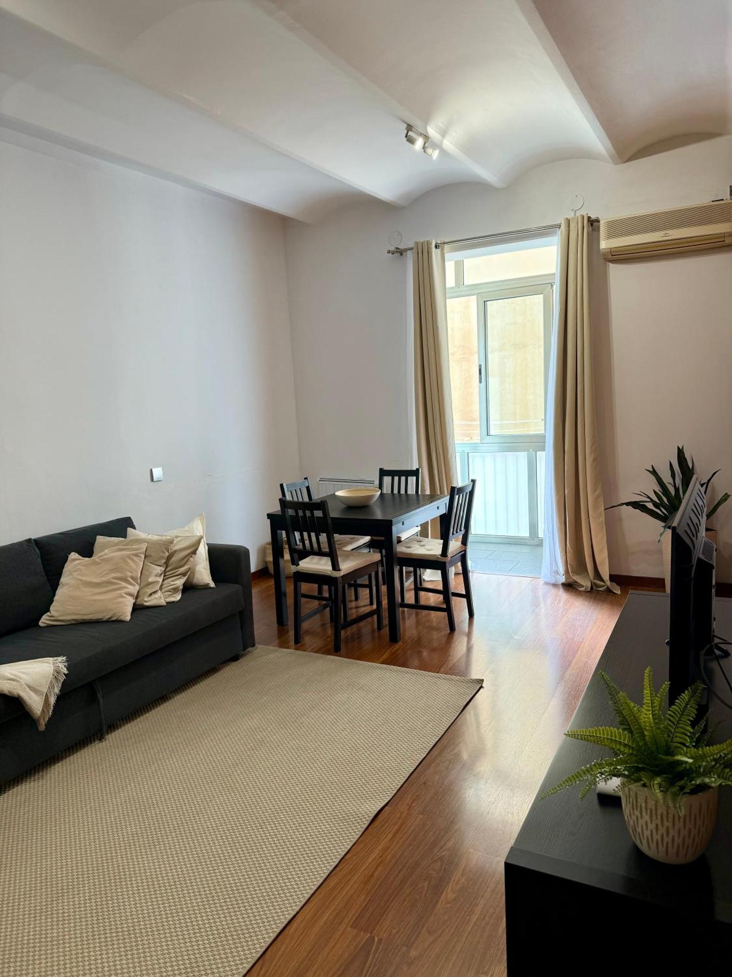 Newly Renovated Stylish Eixample - Great Location Βαρκελώνη Εξωτερικό φωτογραφία