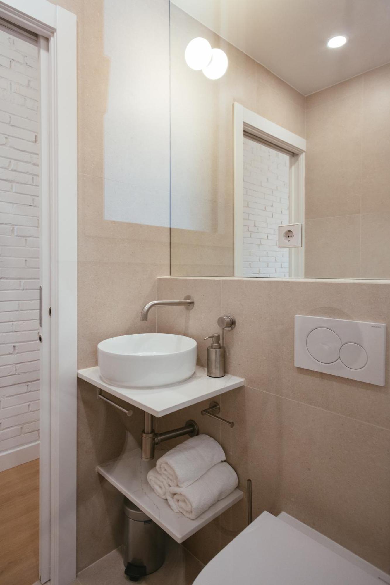 Newly Renovated Stylish Eixample - Great Location Βαρκελώνη Εξωτερικό φωτογραφία